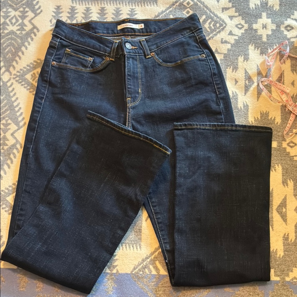 Levi's Blue Jeans Classic Boot Style